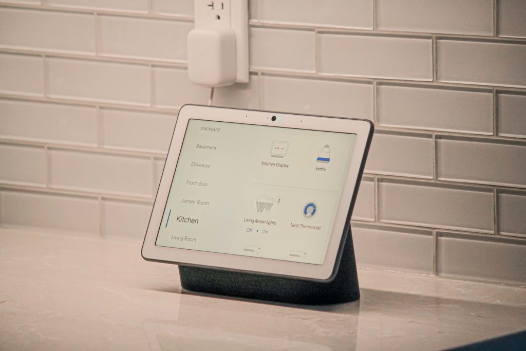 a-smart-home-control-pad-with-light-controls